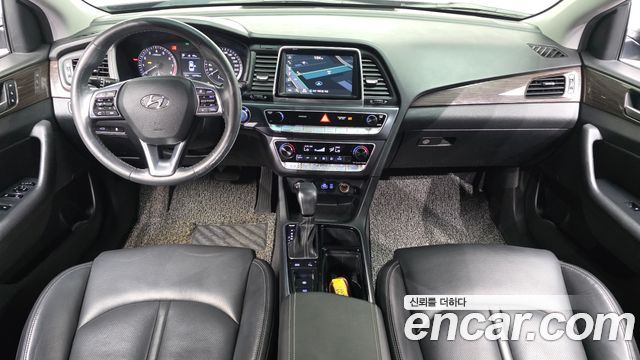 Hyundai Sonata 2018 — photo 10