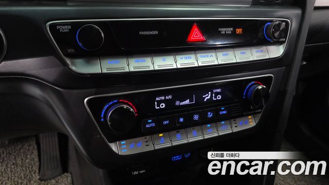 Hyundai Sonata 2018 — photo 22