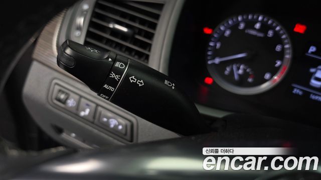Hyundai Sonata 2018 — photo 25