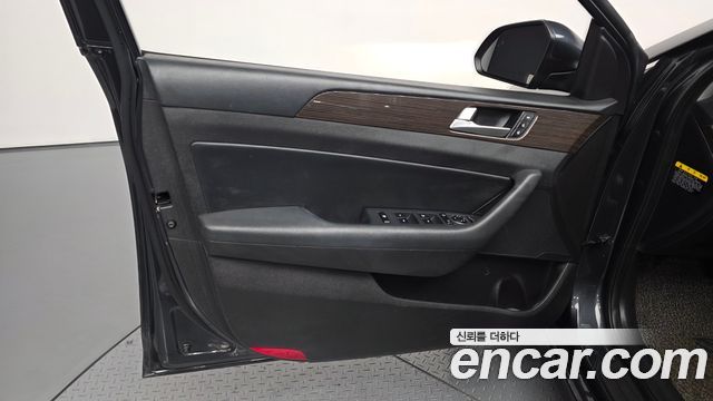 Hyundai Sonata 2018 — photo 14