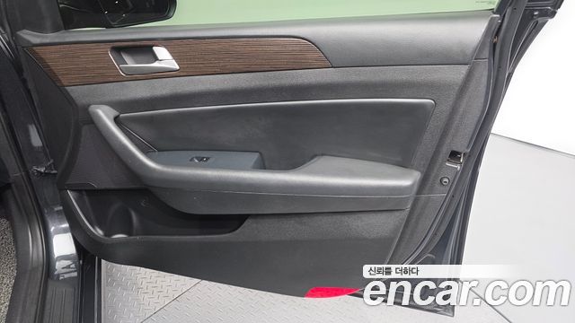 Hyundai Sonata 2018 — photo 15