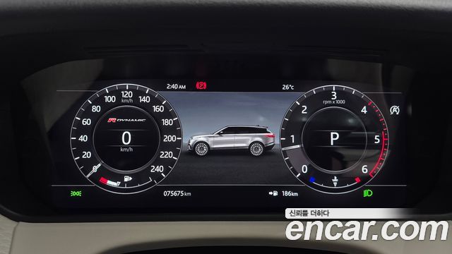 Land Rover Range Rover Velar 2018 — photo 11
