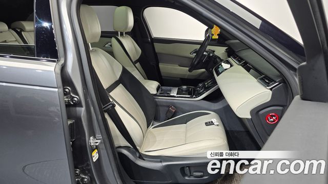 Land Rover Range Rover Velar 2018 — photo 16