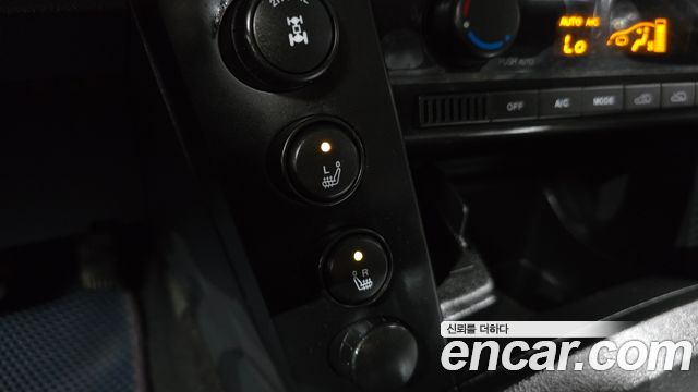 KG Mobility KORANDO 2015 — photo 23
