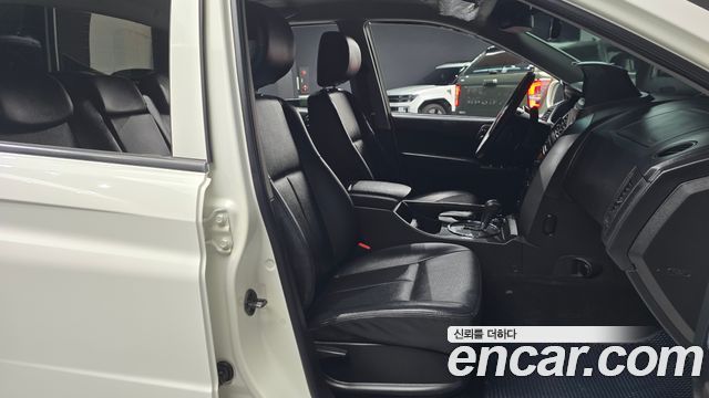 KG Mobility KORANDO 2015 — photo 16