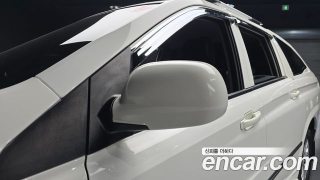 KG Mobility KORANDO 2015 — photo 28