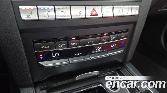 Mercedes-Benz E-Class 2014 — photo 17