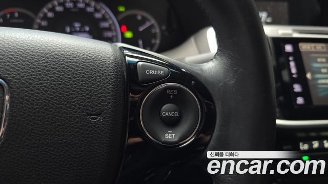Honda Accord 2017 — photo 26