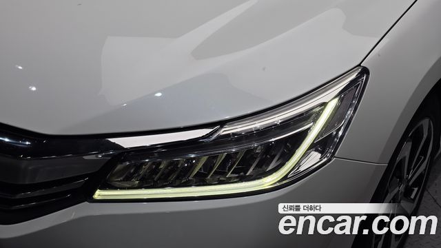 Honda Accord 2017 — photo 8