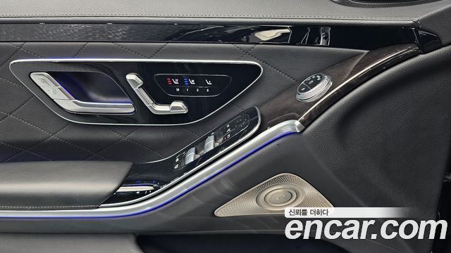 Mercedes-Benz S-Class 2023 — photo 24
