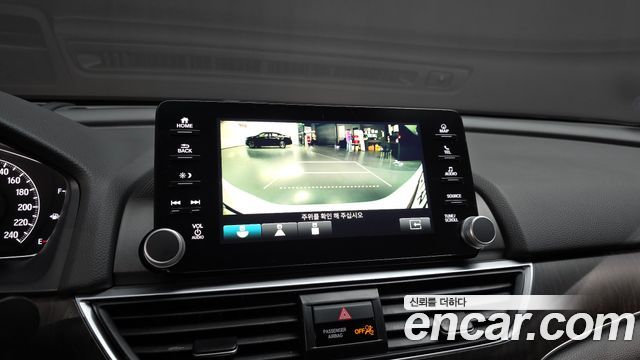 Honda Accord 2019 — photo 22