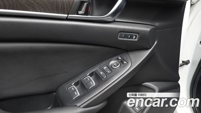 Honda Accord 2019 — photo 26
