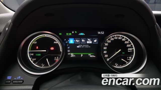 Toyota Camry 2024 — photo 11