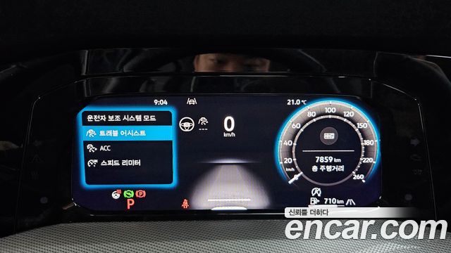 Volkswagen Golf 2025 — photo 24