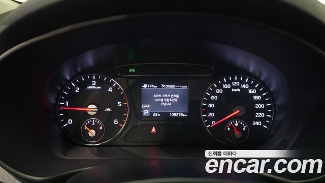 Kia Sorento 2019 — photo 8