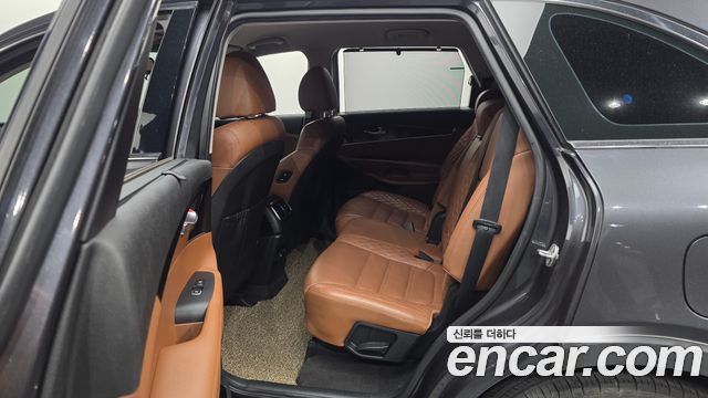 Kia Sorento 2019 — photo 12