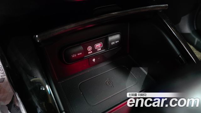 Kia Sorento 2019 — photo 13