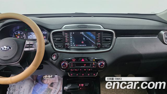 Kia Sorento 2019 — photo 14