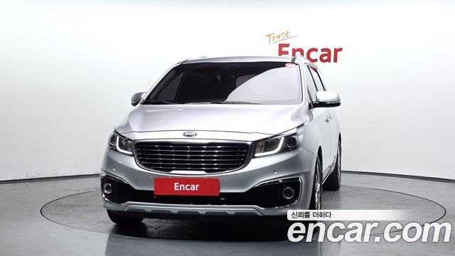 Kia Canival 2015 — photo 3