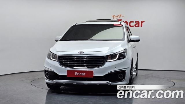 Kia Canival 2016 — photo 3