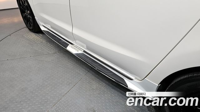 Kia Canival 2016 — photo 32
