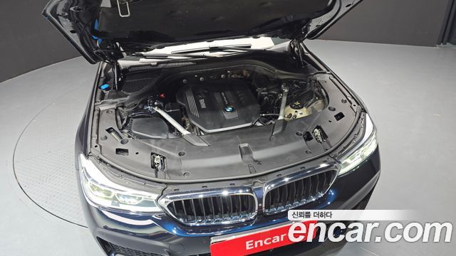 BMW Gran Turismo 2018 — photo 6