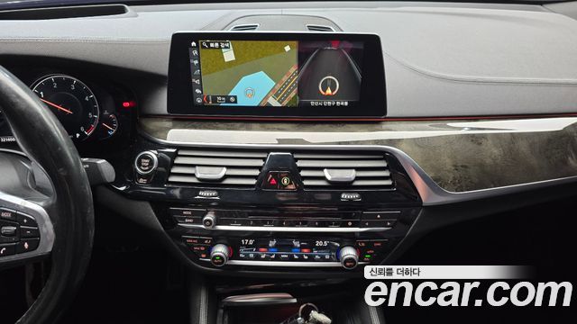 BMW Gran Turismo 2018 — photo 19