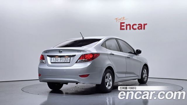 Hyundai Accent 2014 — photo 2