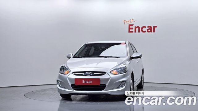 Hyundai Accent 2014 — photo 3