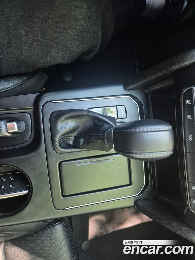 Renault Korea SM6 2020 — photo 14