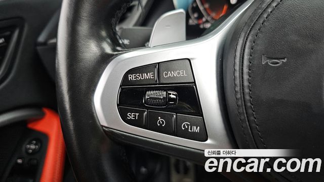 BMW 1-Series 2021 — photo 16