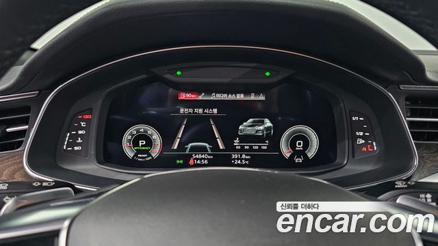 Audi A6 2022 — photo 8
