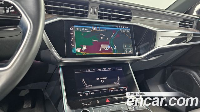 Audi A6 2022 — photo 12