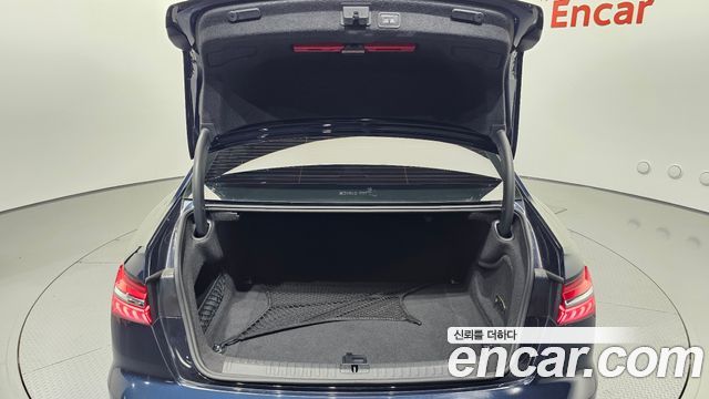 Audi A6 2022 — photo 16