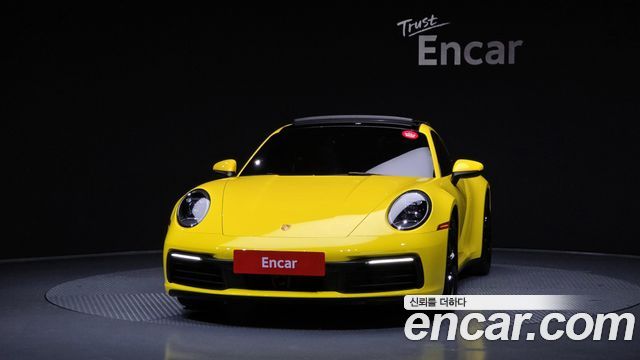 Porsche 911 2020 — photo 3