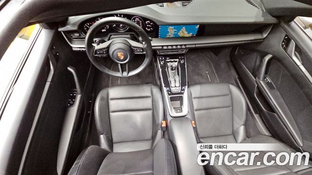 Porsche 911 2020 — photo 10