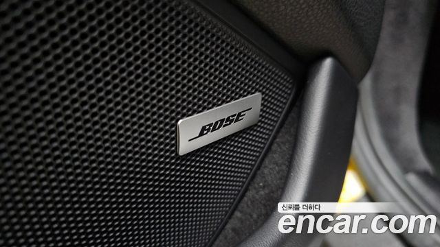 Porsche 911 2020 — photo 32
