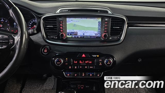 Kia Sorento 2016 — photo 16
