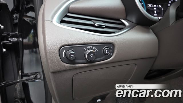 Chevrolet Korea Malibu 2019 — photo 19