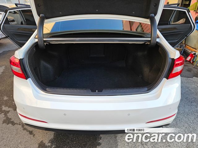 Hyundai Sonata 2016 — photo 20