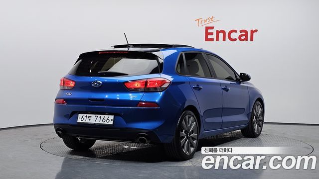 Hyundai i30 2017 — photo 2