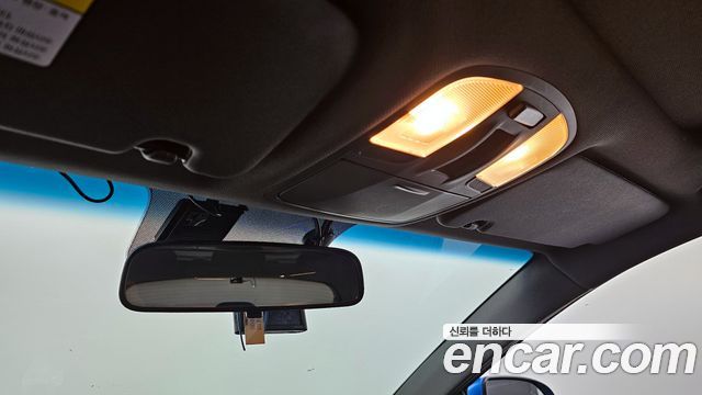 Hyundai i30 2017 — photo 21