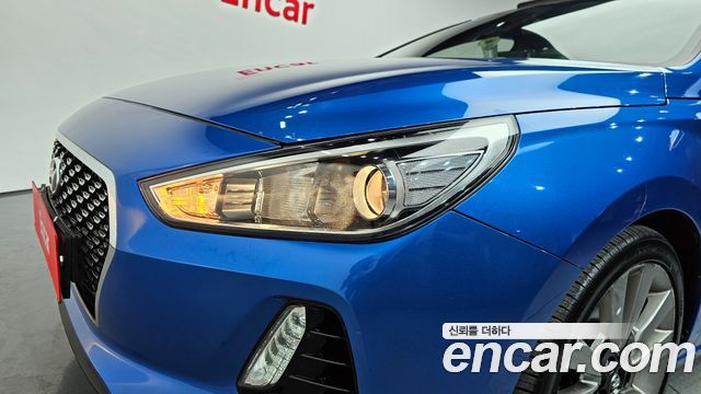 Hyundai i30 2017 — photo 8