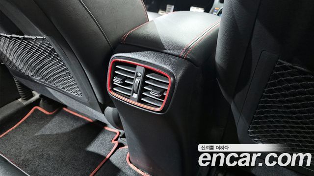 Hyundai i30 2017 — photo 30