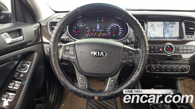 Kia K7 2013 — photo 13