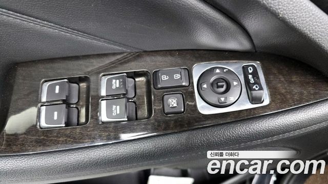 Kia K7 2013 — photo 18