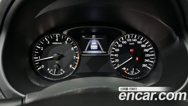 Nissan Altima 2018 — photo 8