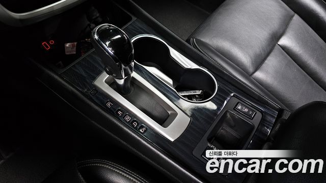 Nissan Altima 2018 — photo 9