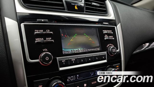 Nissan Altima 2018 — photo 14