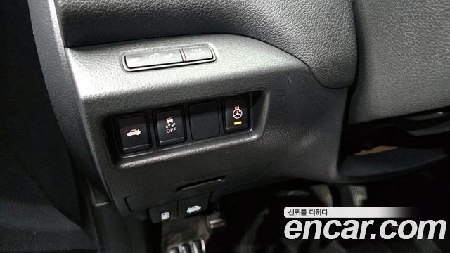 Nissan Altima 2018 — photo 17